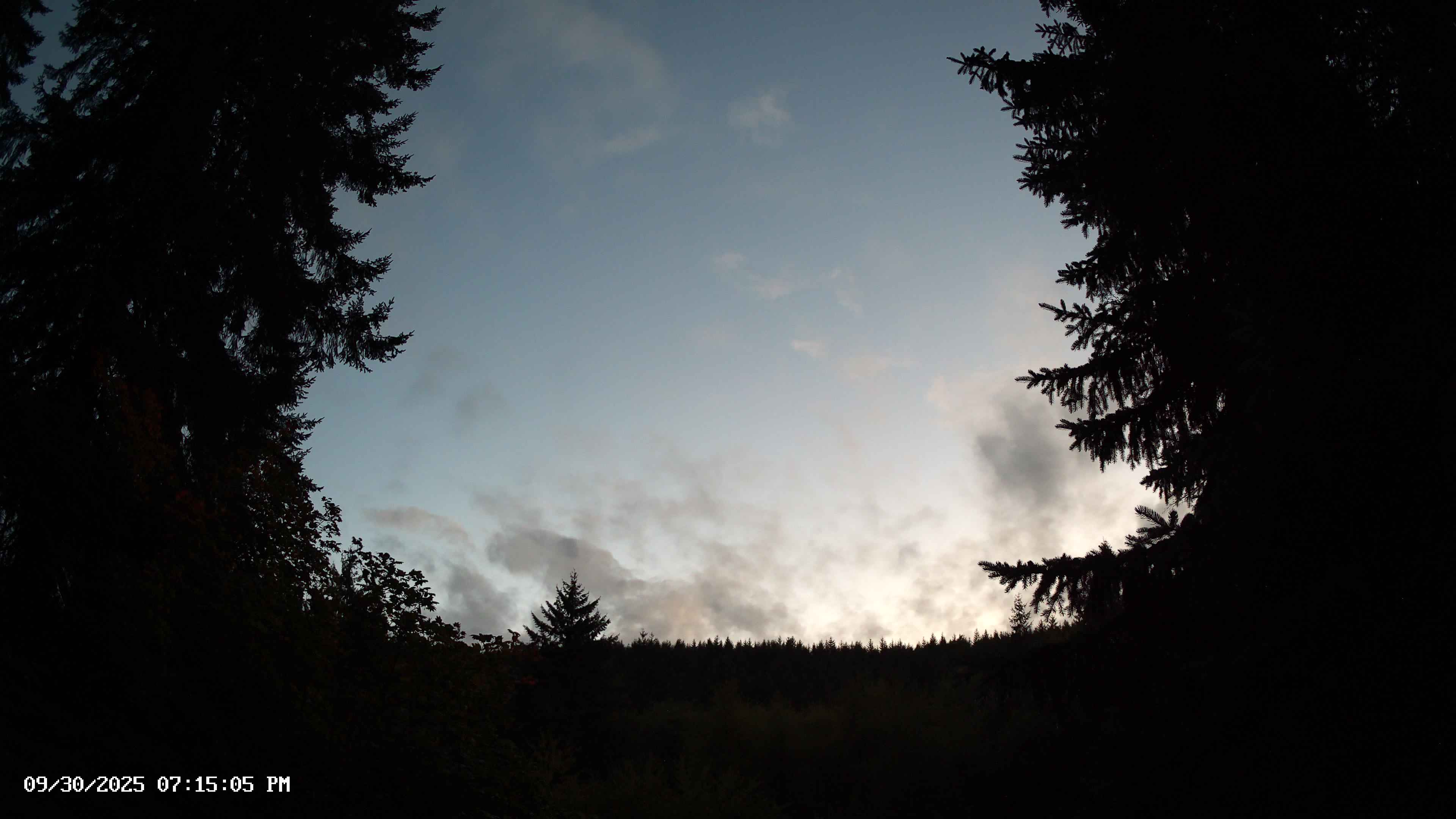 Pacific Northwest skyline timelapse on Sep 30, 2025 at 7:15 PM