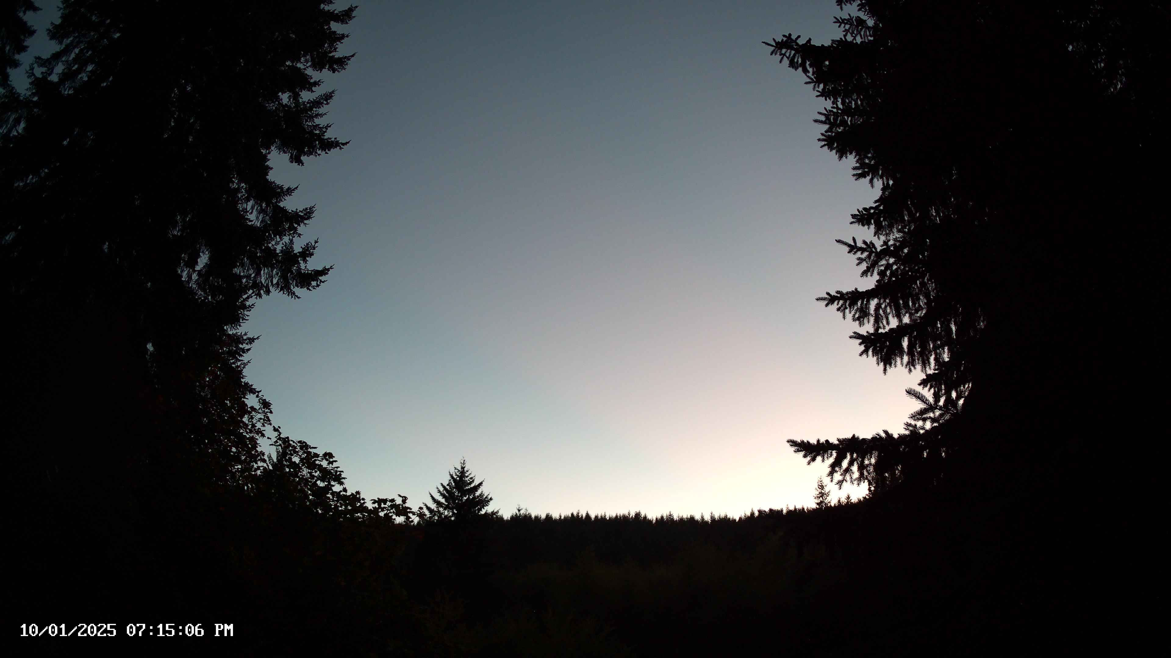 Pacific Northwest skyline timelapse on Oct 01, 2025 at 7:15 PM