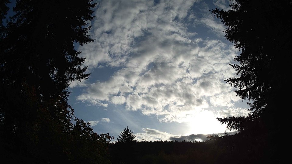 Pacific Northwest skyline timelapse on Oct 04, 2025 at 5:15 PM