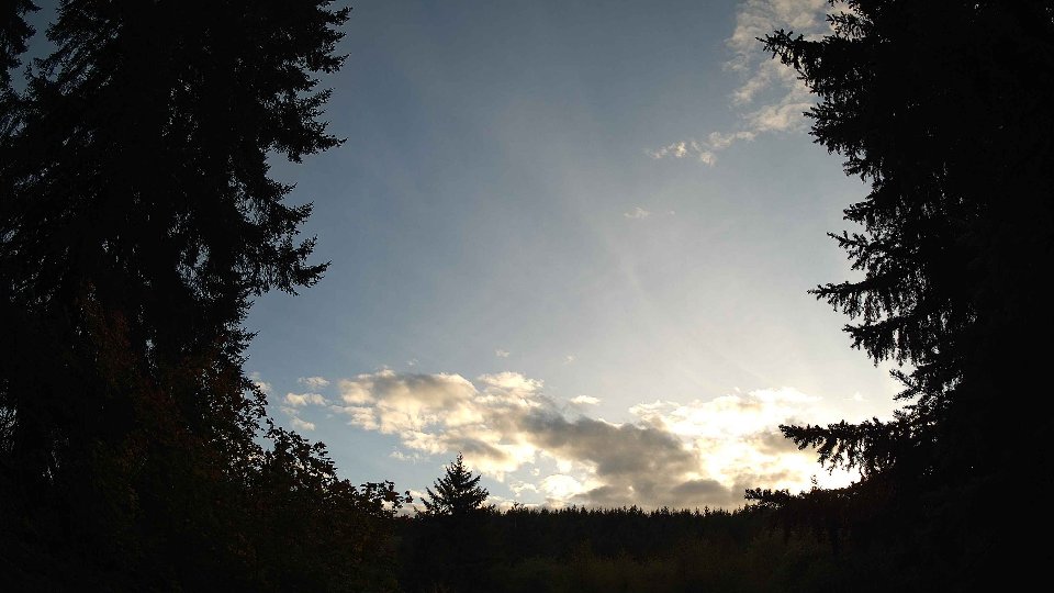 Pacific Northwest skyline timelapse on Oct 04, 2025 at 6:00 PM