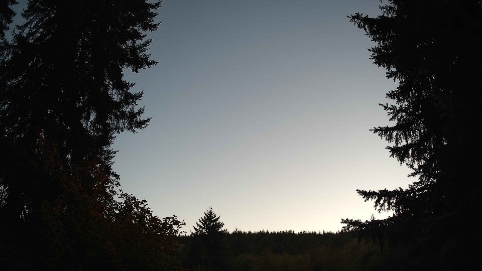 Pacific Northwest skyline timelapse on Oct 07, 2025 at 6:30 PM