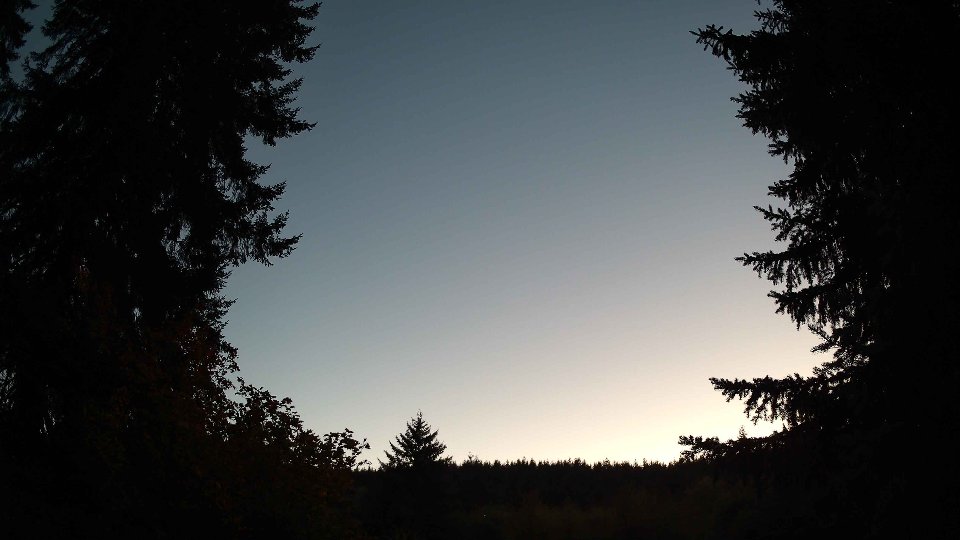 Pacific Northwest skyline timelapse on Oct 07, 2025 at 7:00 PM