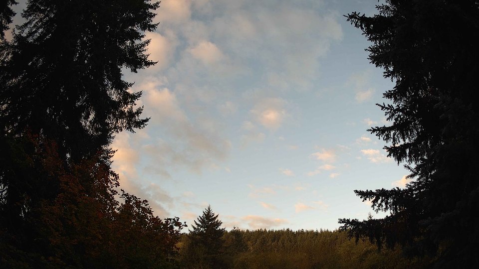Pacific Northwest skyline timelapse on Oct 08, 2025 at 7:45 AM