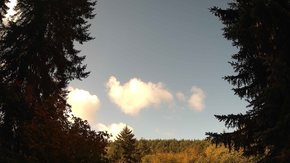 Pacific Northwest skyline timelapse on Oct 08, 2025 at 10:15 AM