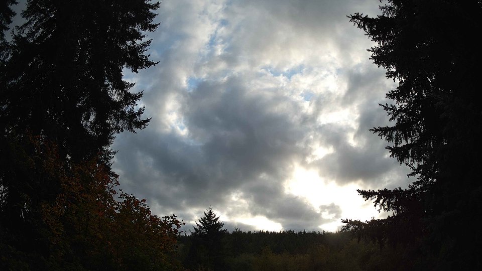 Pacific Northwest skyline timelapse on Oct 08, 2025 at 5:15 PM