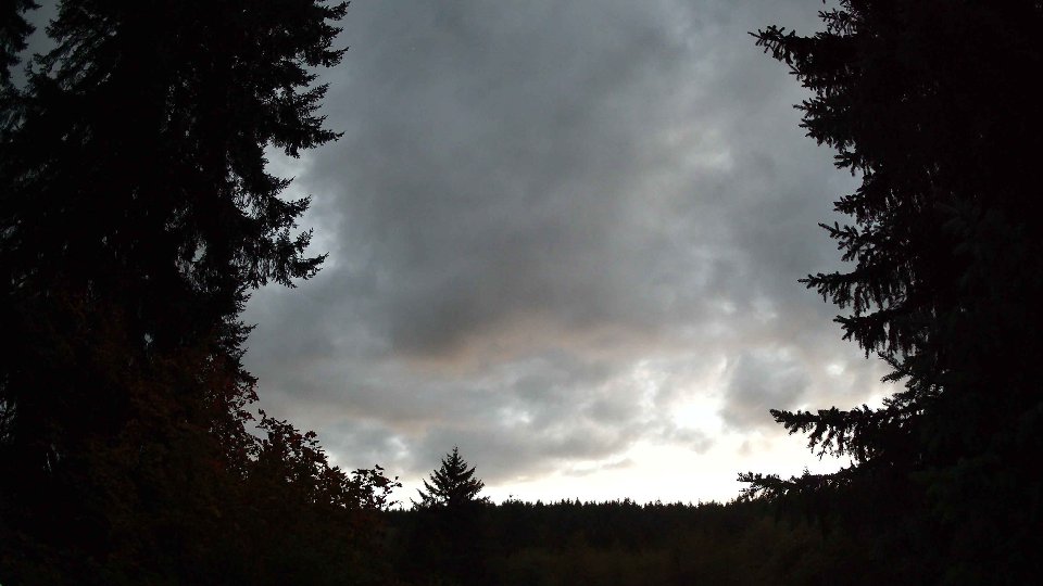 Pacific Northwest skyline timelapse on Oct 08, 2025 at 7:00 PM