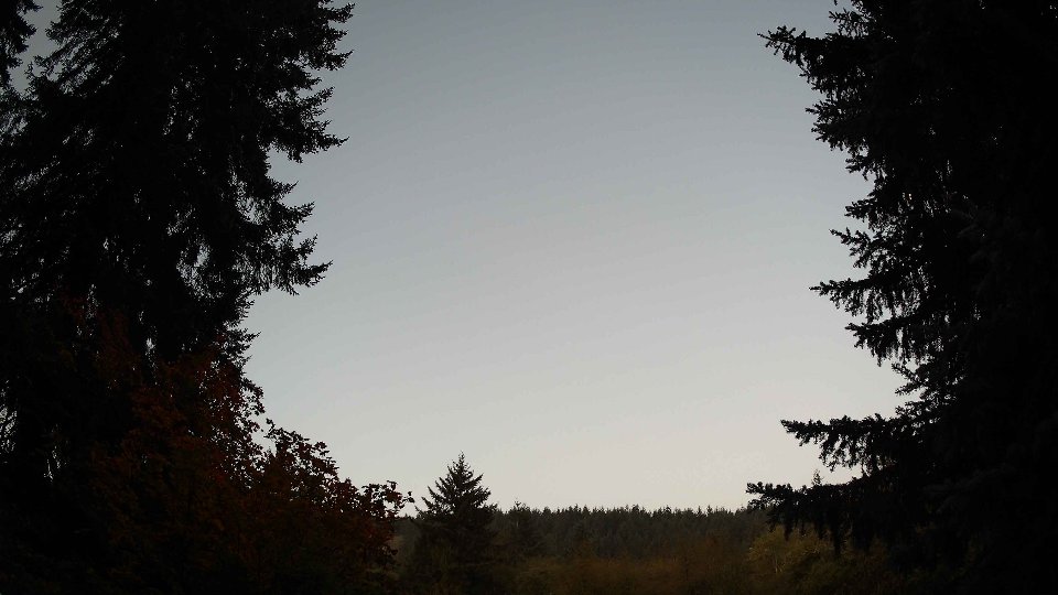 Pacific Northwest skyline timelapse on Oct 09, 2025 at 7:15 AM