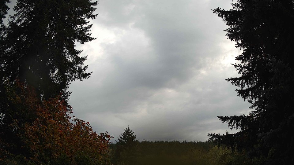 Pacific Northwest skyline timelapse on Oct 09, 2025 at 6:00 PM