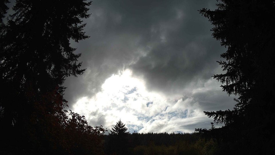 Pacific Northwest skyline timelapse on Oct 10, 2025 at 3:15 PM