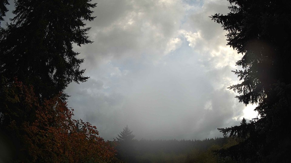 Pacific Northwest skyline timelapse on Oct 10, 2025 at 6:00 PM