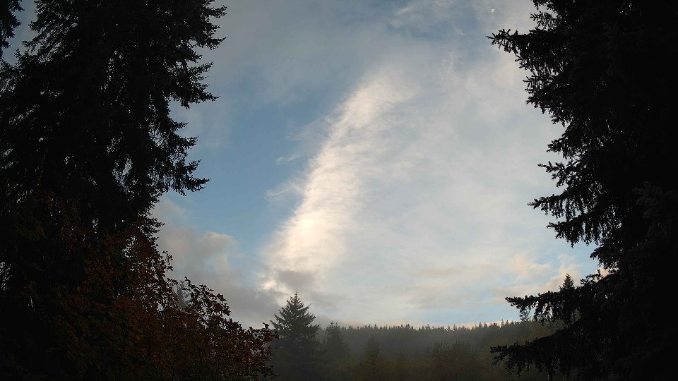 Pacific Northwest skyline timelapse on Oct 11, 2025 at 8:00 AM