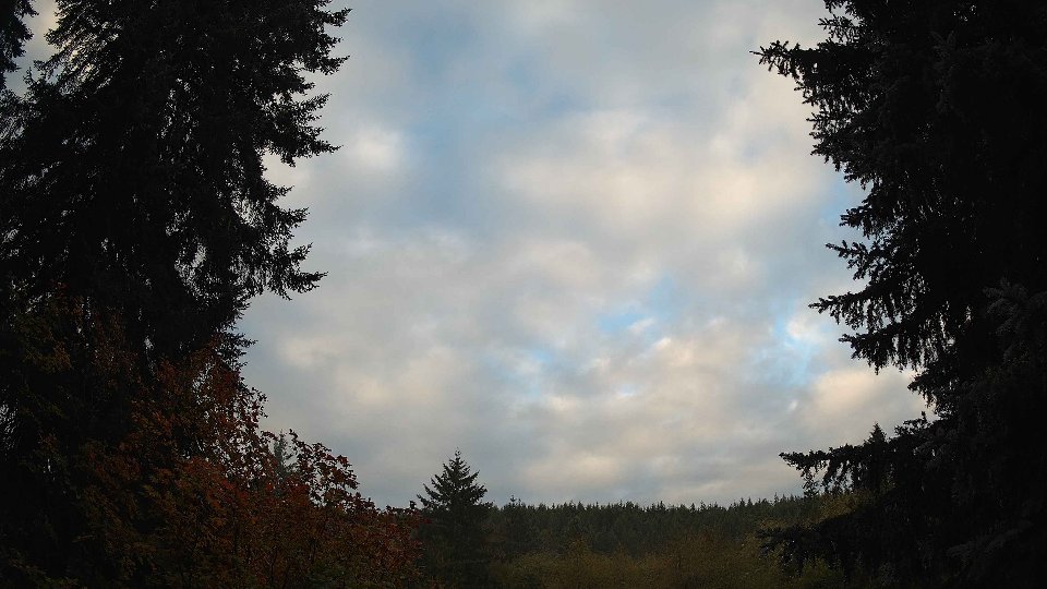 Pacific Northwest skyline timelapse on Oct 13, 2025 at 8:15 AM
