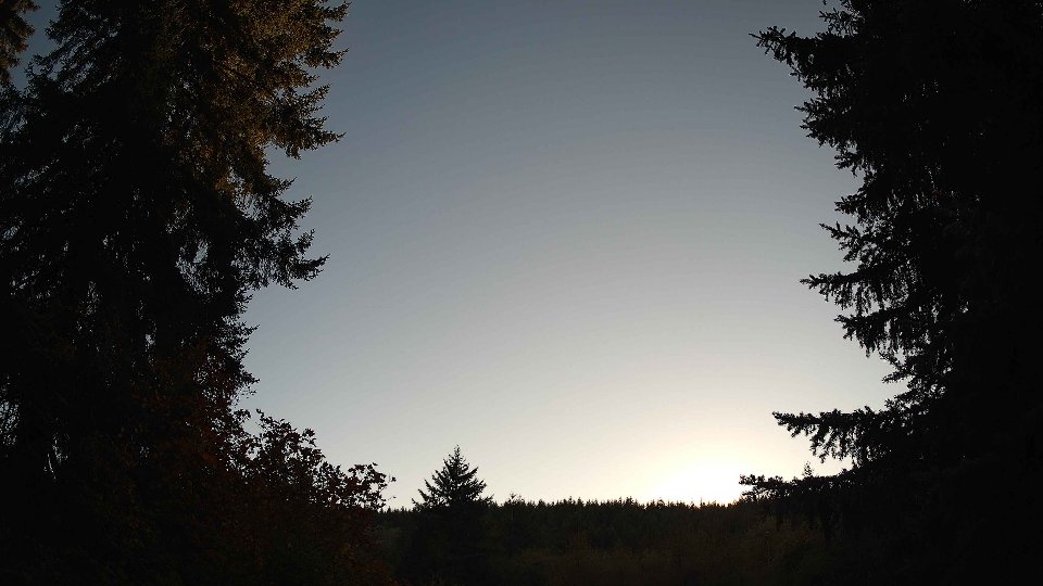 Pacific Northwest skyline timelapse on Oct 14, 2025 at 5:15 PM