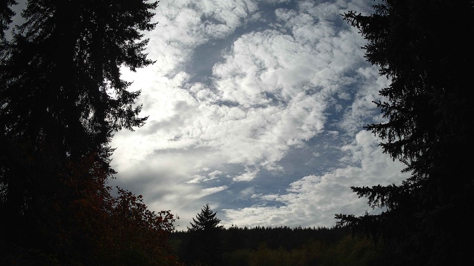 Pacific Northwest skyline timelapse on Oct 16, 2025 at 2:00 PM