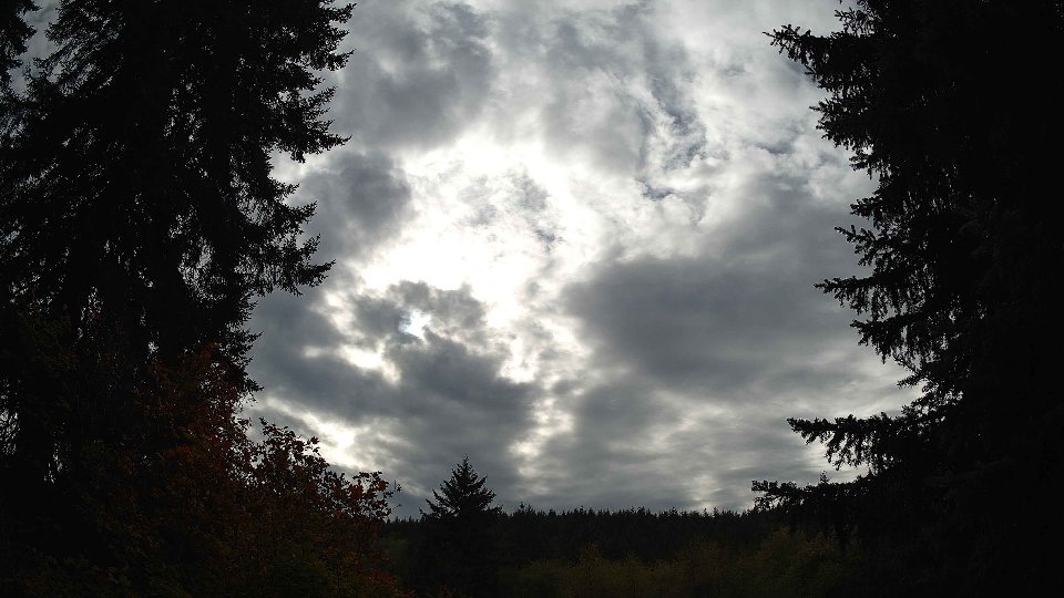 Pacific Northwest skyline timelapse on Oct 16, 2025 at 3:15 PM