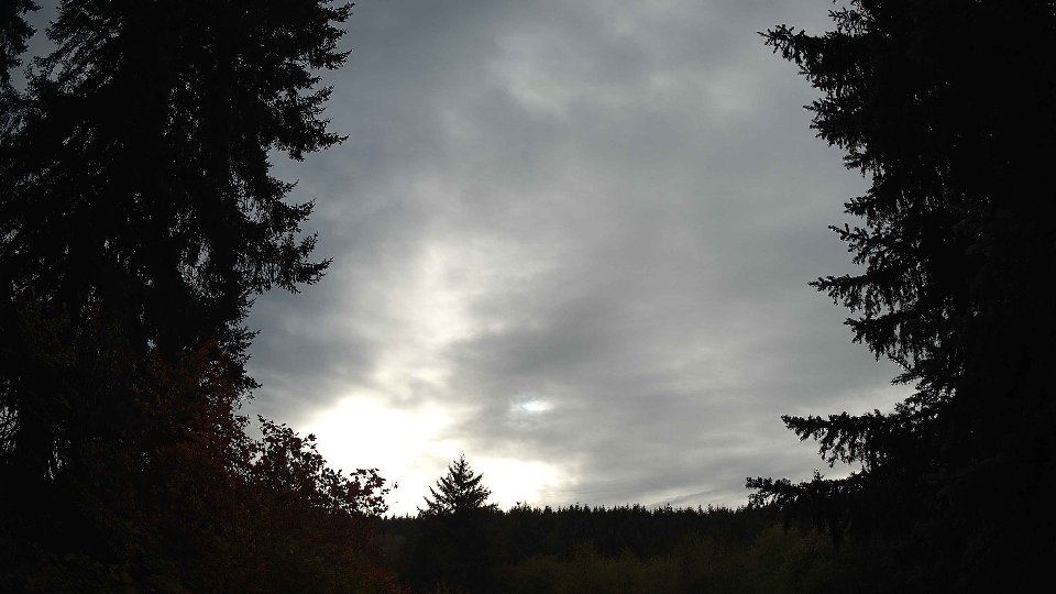 Pacific Northwest skyline timelapse on Oct 16, 2025 at 4:00 PM