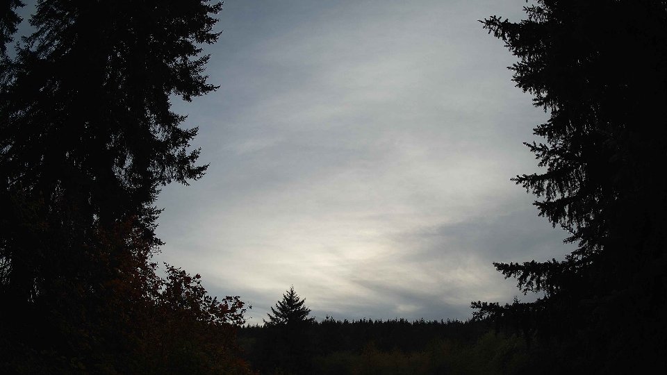 Pacific Northwest skyline timelapse on Oct 16, 2025 at 5:45 PM