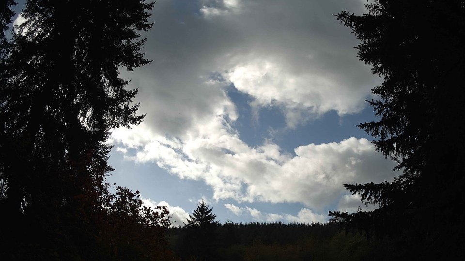 Pacific Northwest skyline timelapse on Oct 17, 2025 at 1:45 PM