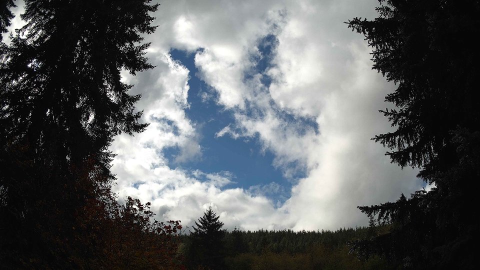 Pacific Northwest skyline timelapse on Oct 20, 2025 at 1:00 PM