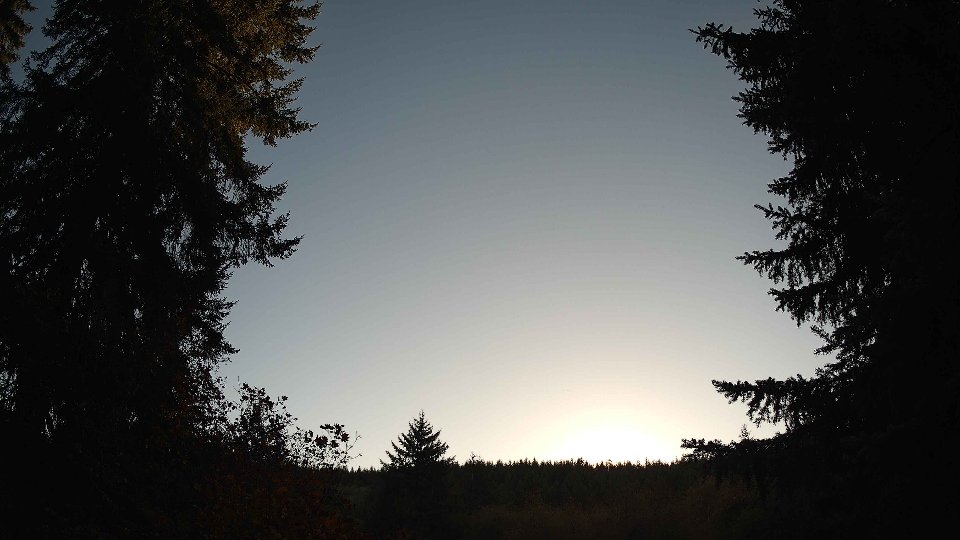 Pacific Northwest skyline timelapse on Oct 21, 2025 at 5:00 PM