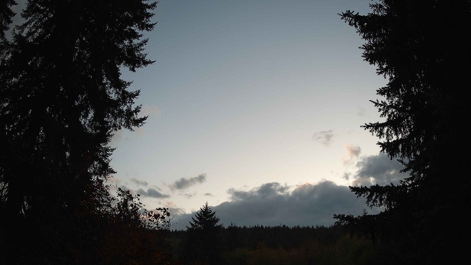 Pacific Northwest skyline timelapse on Oct 22, 2025 at 6:00 PM
