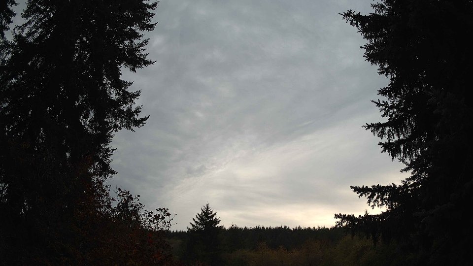 Pacific Northwest skyline timelapse on Oct 23, 2025 at 6:00 PM