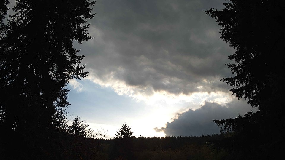 Pacific Northwest skyline timelapse on Oct 27, 2025 at 4:45 PM