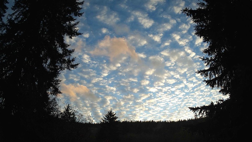 Pacific Northwest skyline timelapse on Nov 1st, 2025 at 5:45 PM