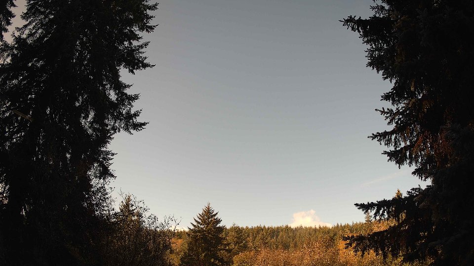 Pacific Northwest skyline timelapse on Nov 2nd, 2025 at 7:45 AM