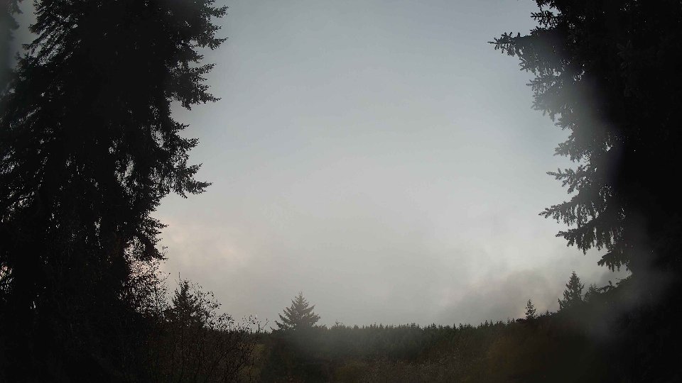 Pacific Northwest skyline timelapse on Nov 06, 2025 at 7:00 AM