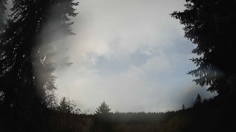 Pacific Northwest skyline timelapse on Nov 06, 2025 at 9:15 AM