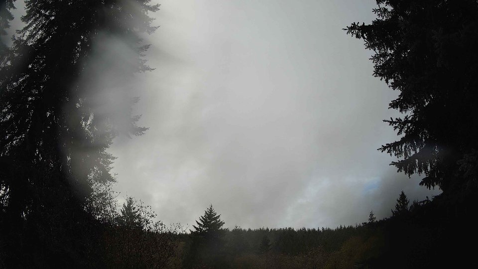 Pacific Northwest skyline timelapse on Nov 06, 2025 at 9:45 AM