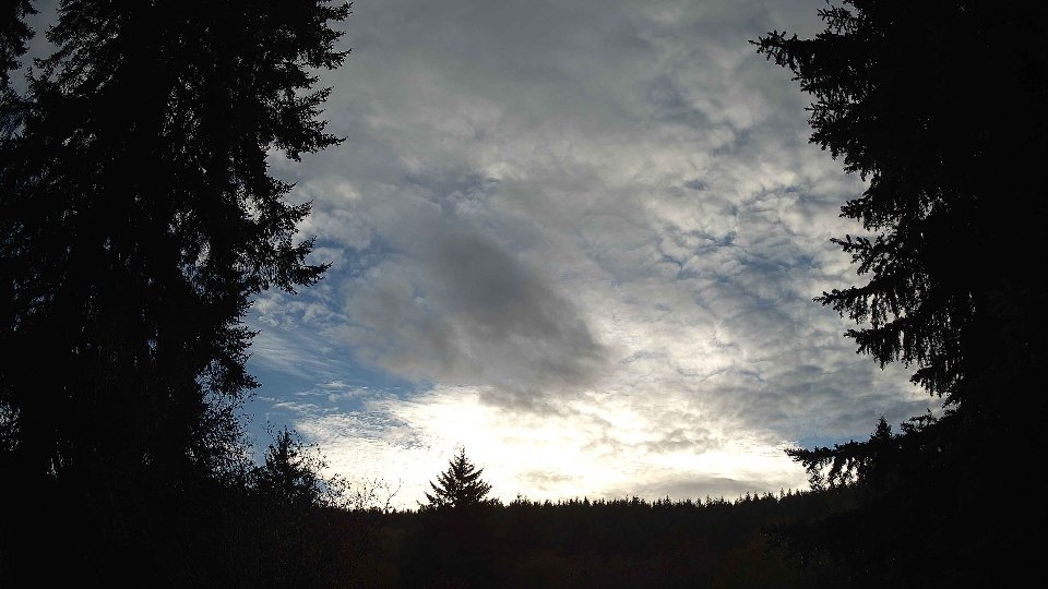 Pacific Northwest skyline timelapse on Nov 07, 2025 at 3:45 PM