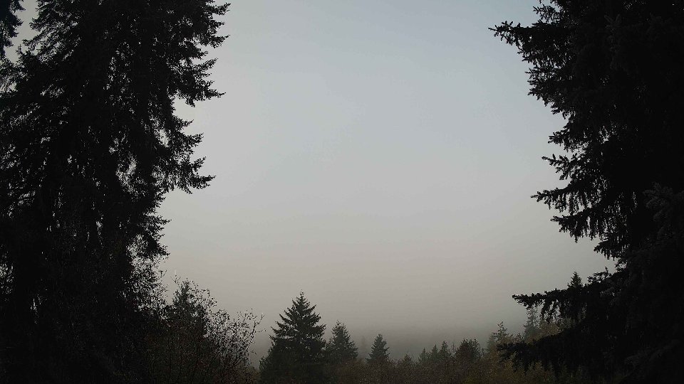 Pacific Northwest skyline timelapse on Nov 08, 2025 at 7:45 AM