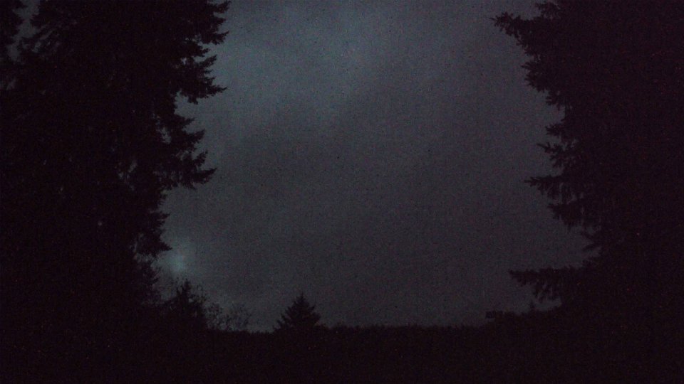 Pacific Northwest skyline timelapse on Nov 10, 2025 at 5:27 PM