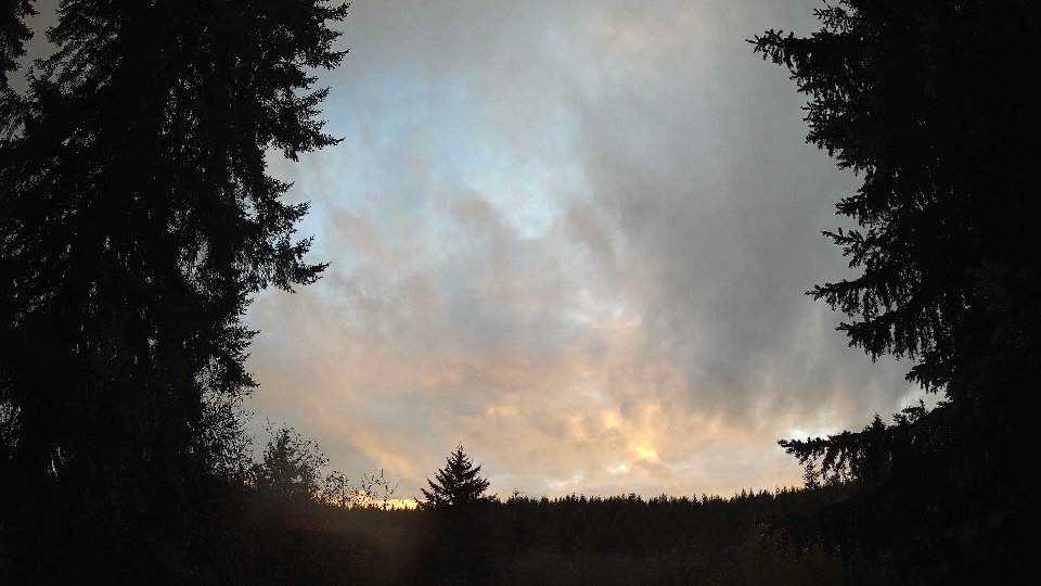 Pacific Northwest skyline timelapse on Nov 13, 2025 at 4:30 PM