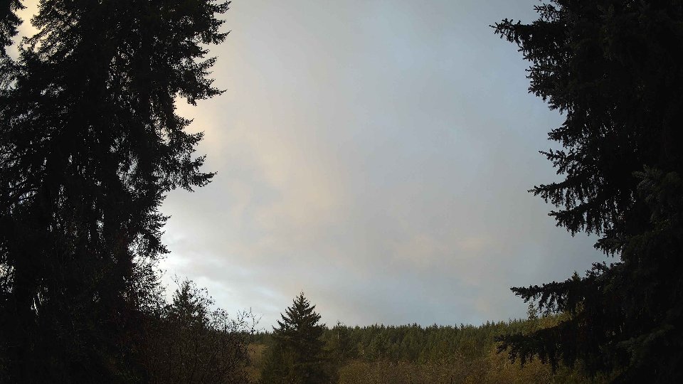 Pacific Northwest skyline timelapse on Nov 14, 2025 at 7:45 AM