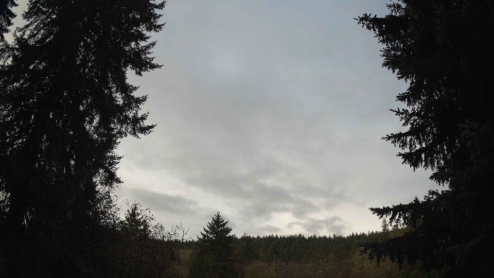 Pacific Northwest skyline timelapse on Nov 14, 2025 at 8:30 AM