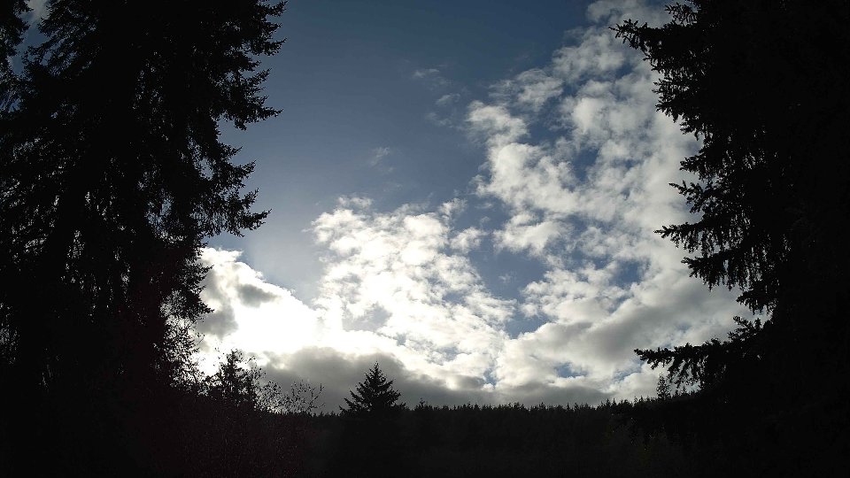 Pacific Northwest skyline timelapse frame from Nov 17th, 2025 at 2:00 PM