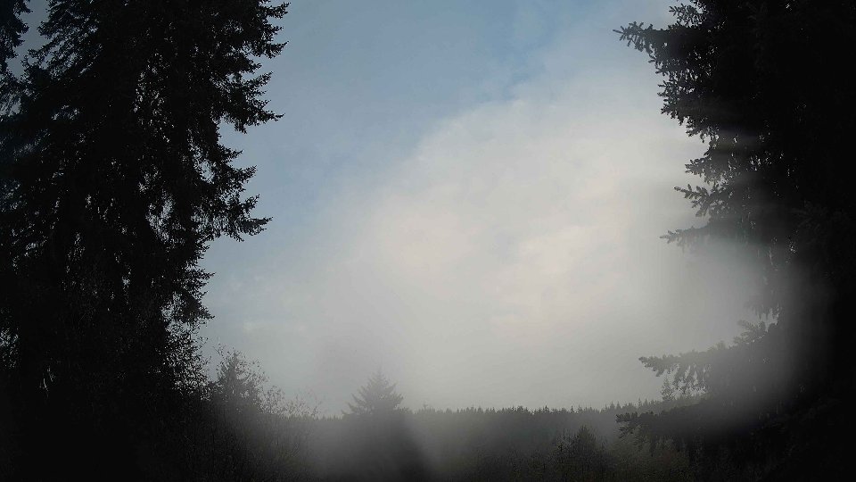 Pacific Northwest skyline timelapse frame from Nov 18th, 2025 at 8:00 AM