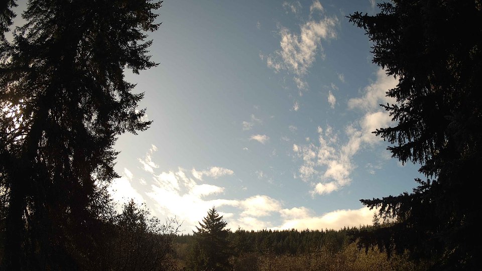 Pacific Northwest skyline timelapse frame from Nov 18th, 2025 at 12:00 PM