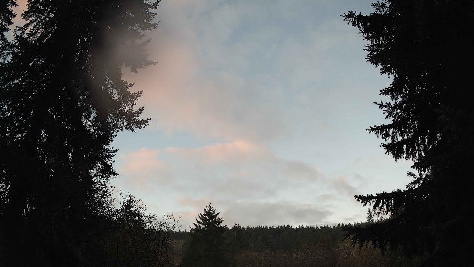 Pacific Northwest skyline timelapse frame from Nov 20th, 2025 at 7:30 AM
