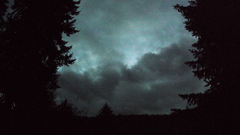 Pacific Northwest skyline timelapse frame from Nov 20th, 2025 at 5:15 PM