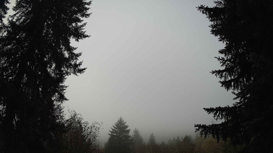 Pacific Northwest skyline timelapse frame from Nov 21st, 2025 at 9:45 AM