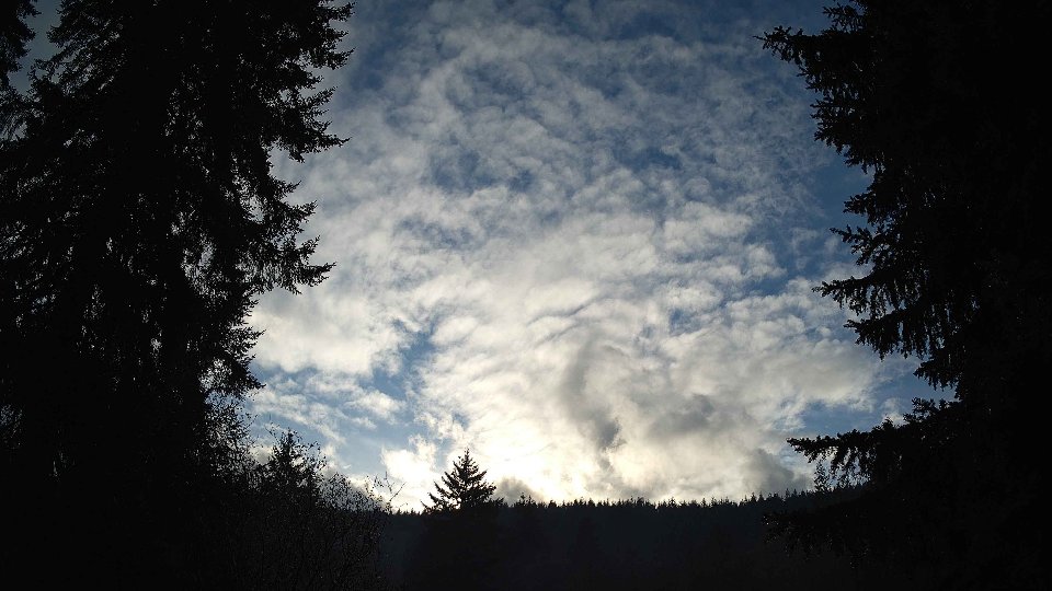 Pacific Northwest skyline timelapse frame from Nov 24th, 2025 at 3:15 PM