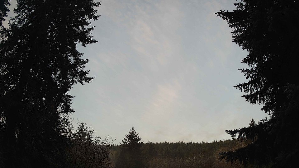 Pacific Northwest skyline timelapse on Nov 29, 2025 at 7:45 AM