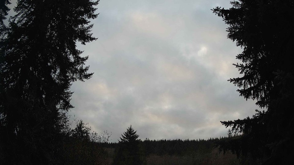 Pacific Northwest skyline timelapse on Nov 29, 2025 at 4:00 PM