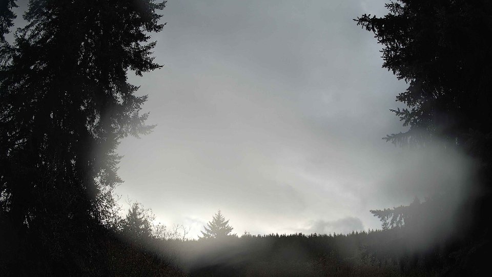 Pacific Northwest skyline timelapse on Dec 06, 2025 at 12:15 PM
