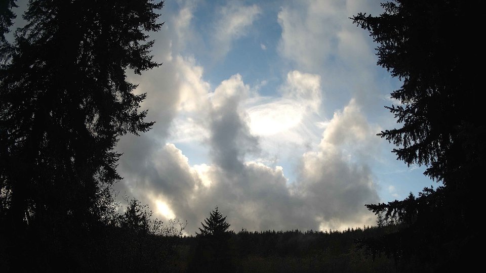 Pacific Northwest skyline timelapse on Dec 06, 2025 at 3:00 PM