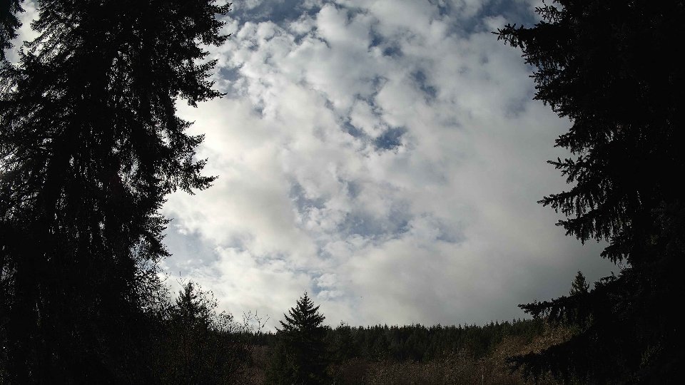 Pacific Northwest skyline timelapse on Dec 07, 2025 at 11:45 AM